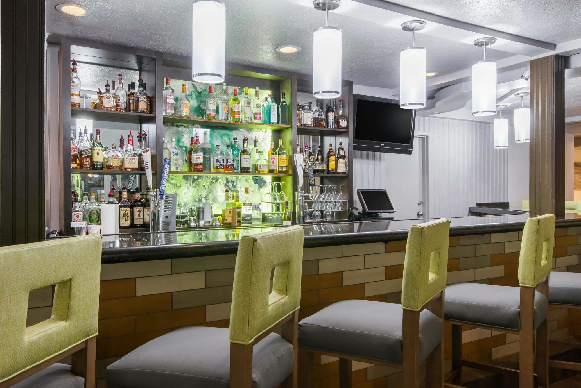 Wyndham Garden Hotel Cross Lanes Charleston Zewnętrze zdjęcie